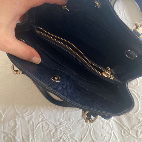 Classic navy blue leather Coach purse - Picture 4 of 4